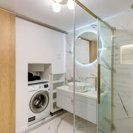 A Little Heaven In Heart Of Apartment Budapest